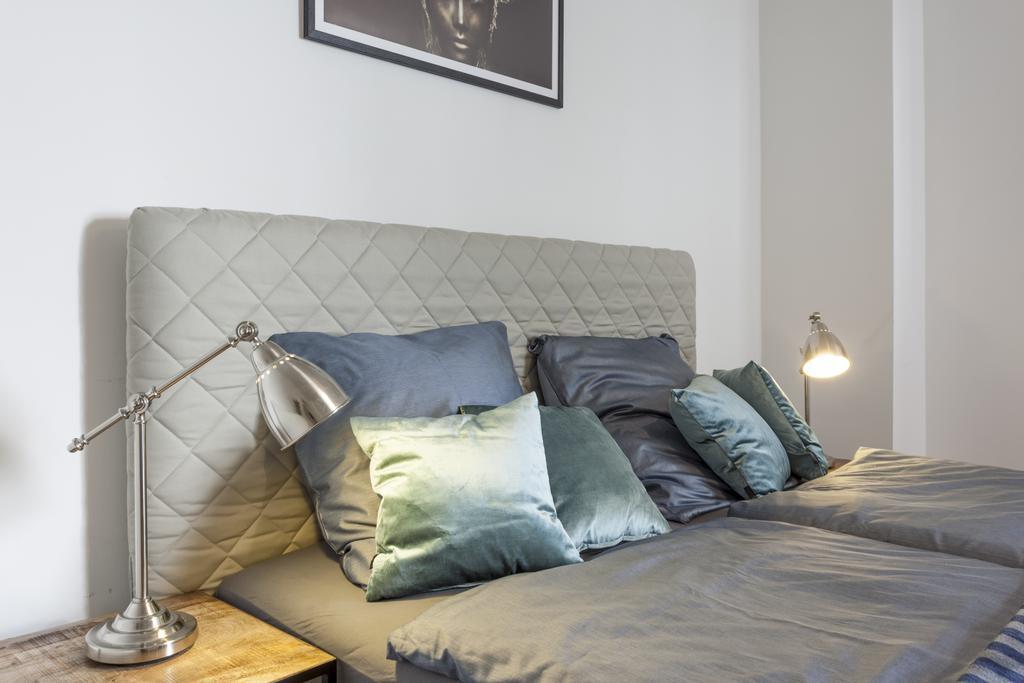 The Rheinsberger - Cosy 2Br One Living Room Up To 6 Берлин Экстерьер фото