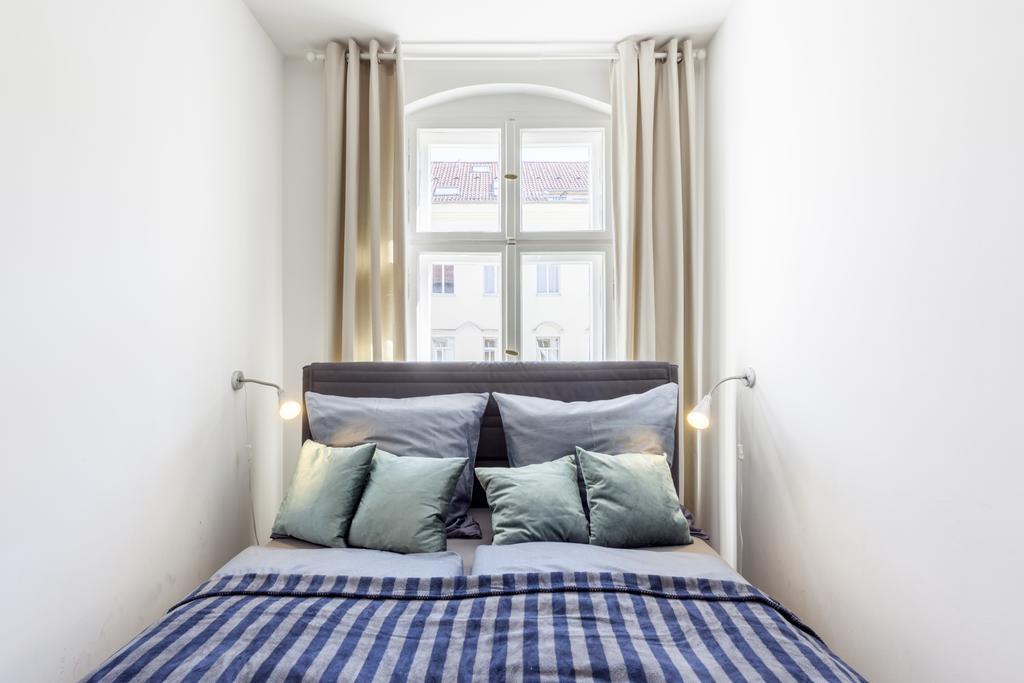 The Rheinsberger - Cosy 2Br One Living Room Up To 6 Берлин Экстерьер фото