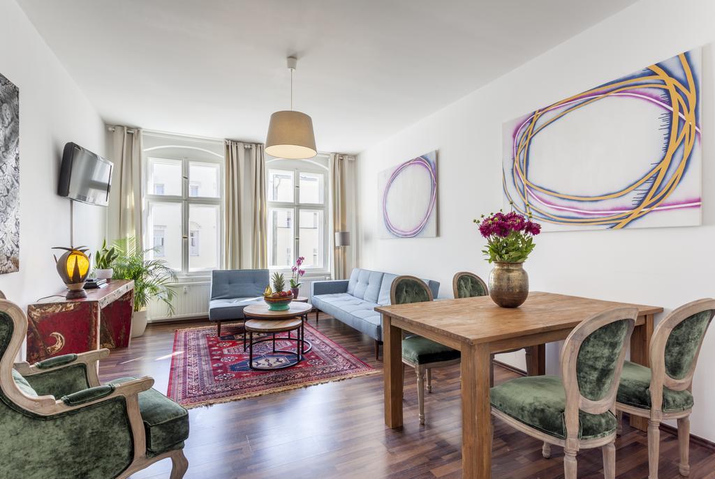 The Rheinsberger - Cosy 2Br One Living Room Up To 6 Берлин Экстерьер фото